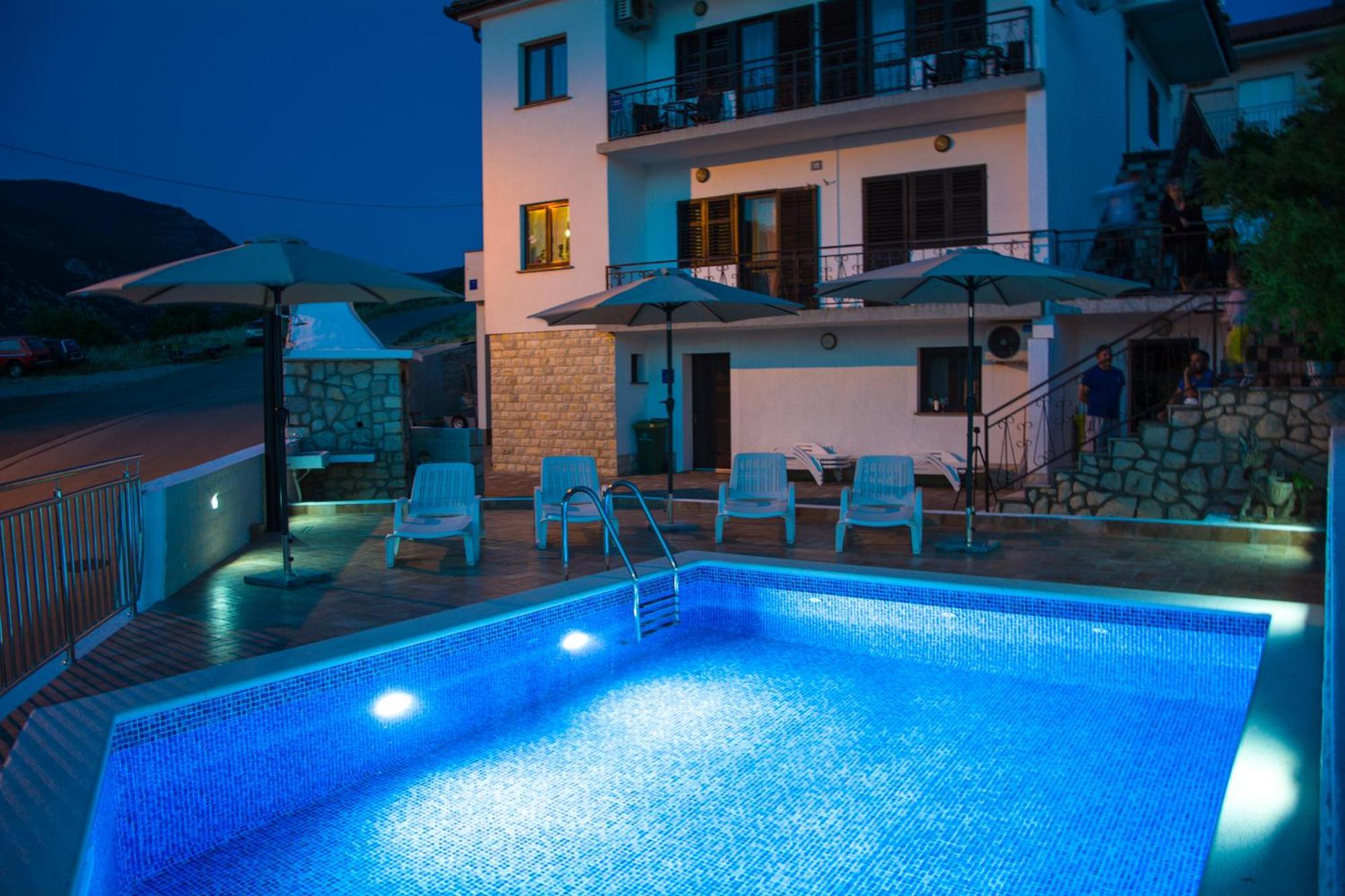 Apartman Gromila Сень Экстерьер фото
