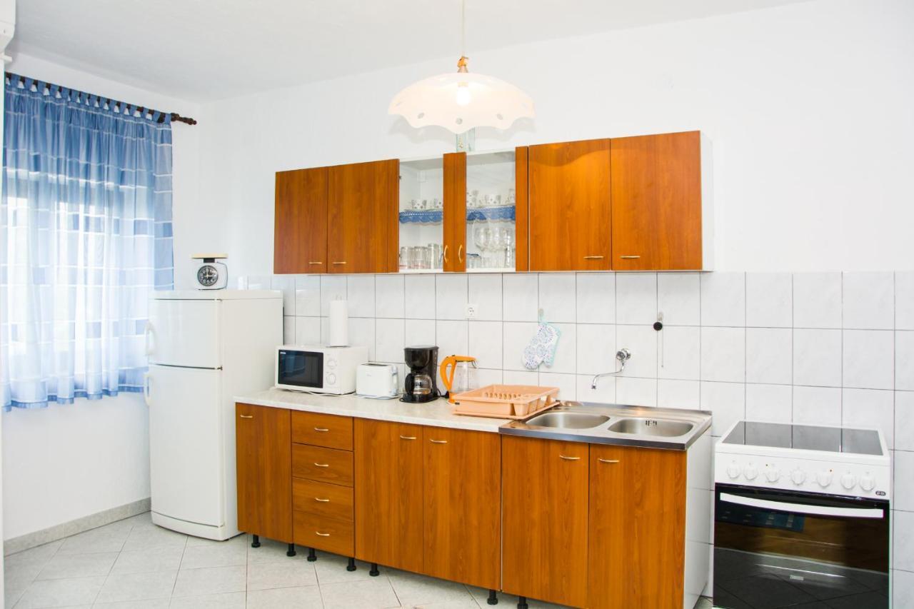 Apartman Gromila Сень Экстерьер фото