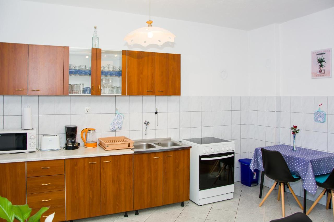 Apartman Gromila Сень Экстерьер фото